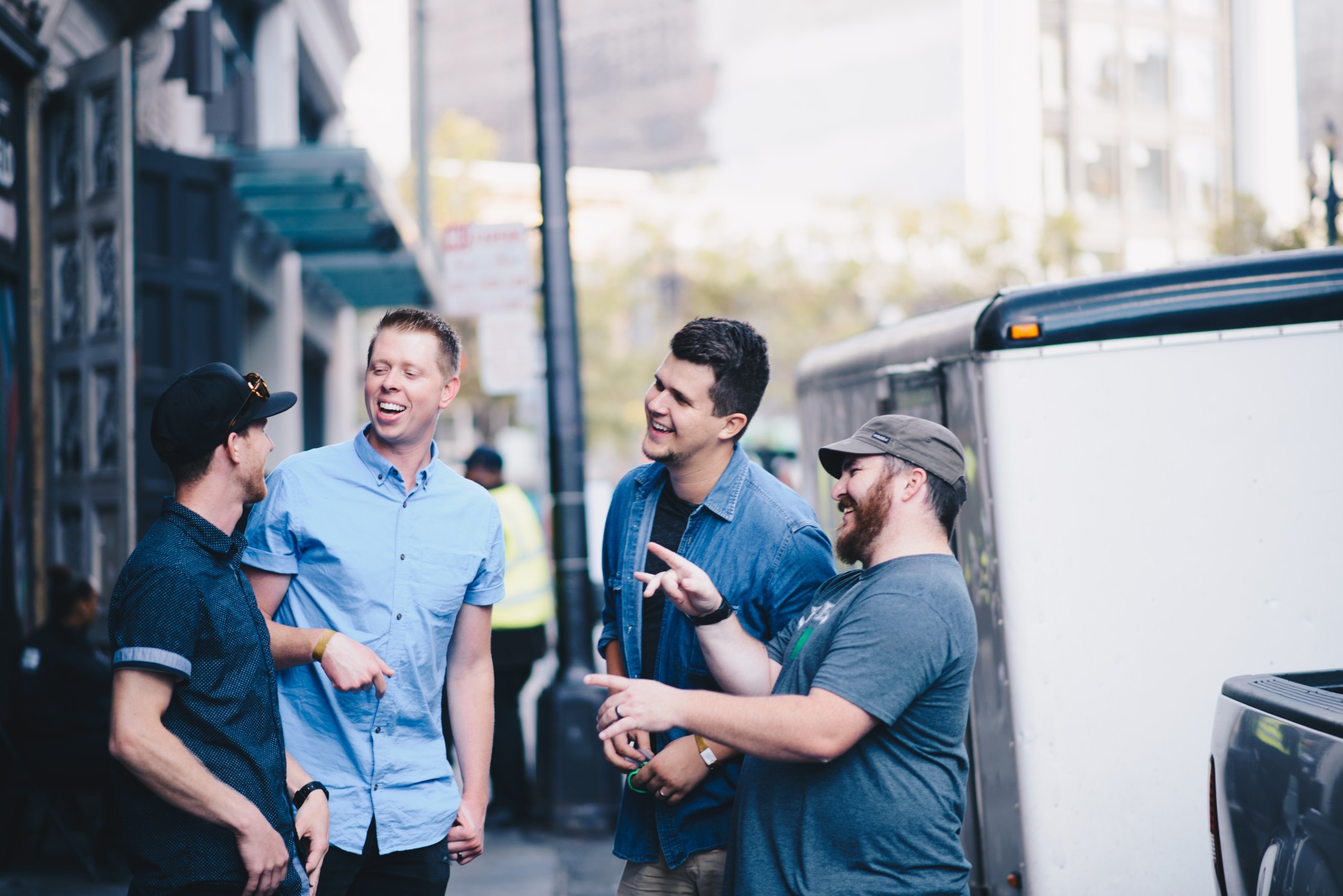 group-of-guys-hanging-and-laughing_t20_wQBem7